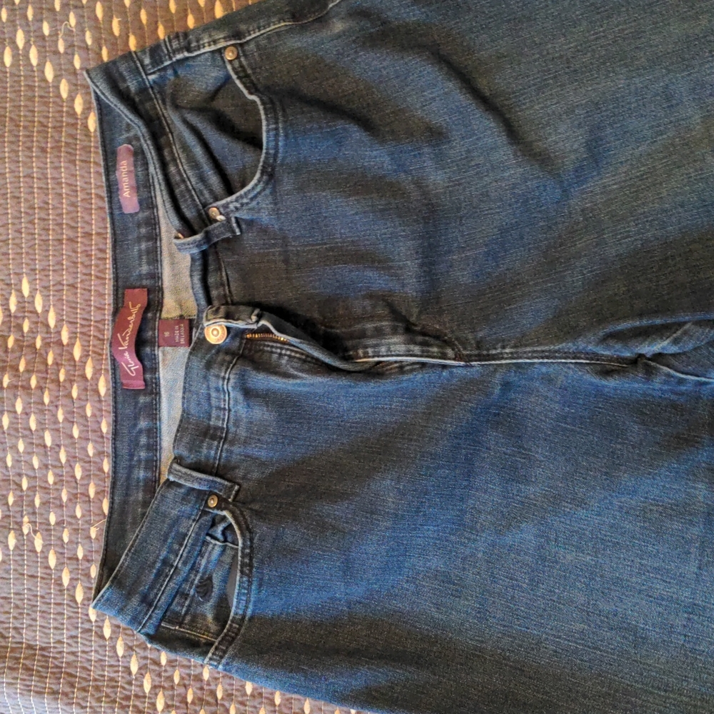 Gloria Vanderbilt Amanda Jeans size 16